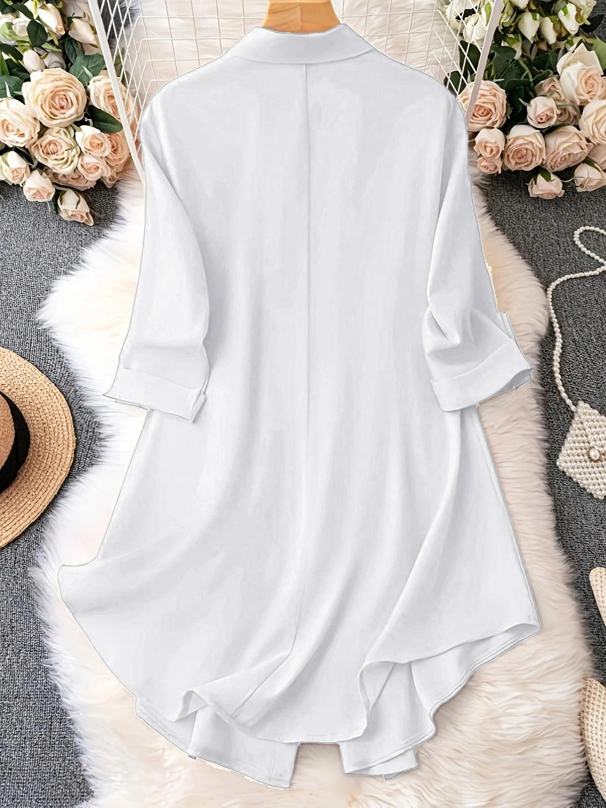 Plus Size Button-Up Blouse – Chic Comfort for Every Season😘